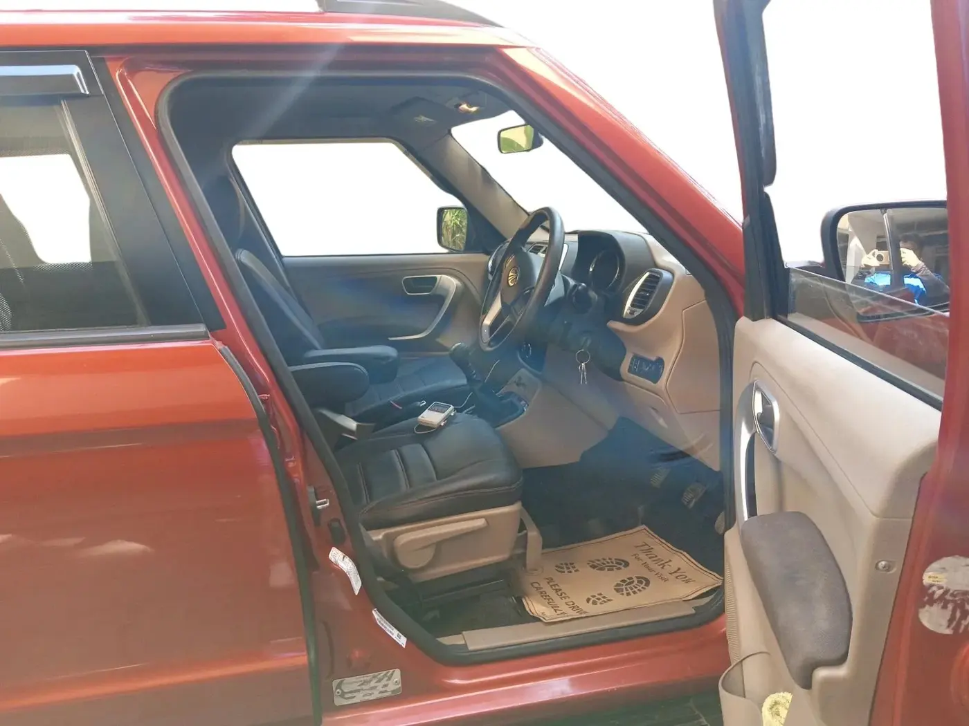 2015 Mahindra TUV300 T8, Diesel, Manual, 1,07,539 km, interior