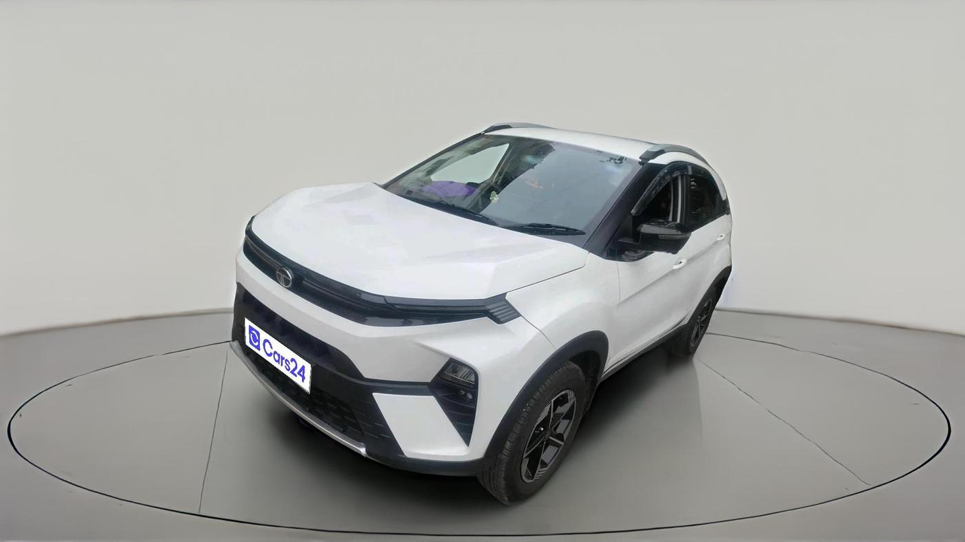 2025 Tata NEXON CREATIVE 1.2 REVOTRON 6MT, Petrol, Manual, 11,557 km, exterior