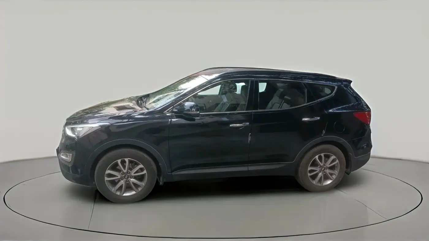 2015 Hyundai Santa Fe 4 WD AT, Diesel, Automatic, 42,731 km, exterior