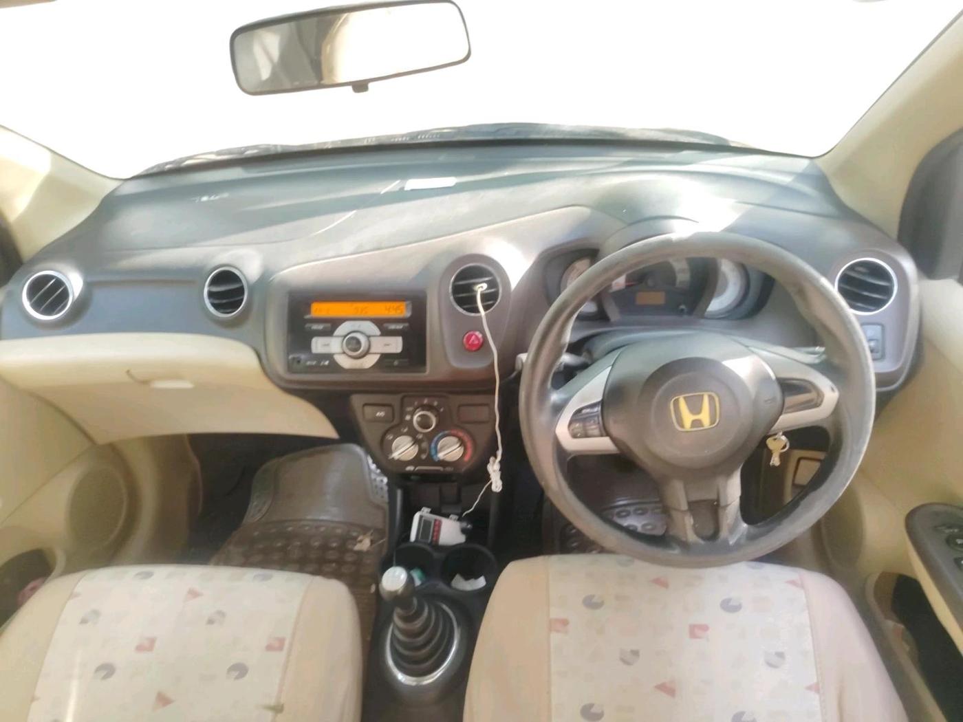 2013 Honda Brio S MT, Petrol, Manual, 60,000 km, interior