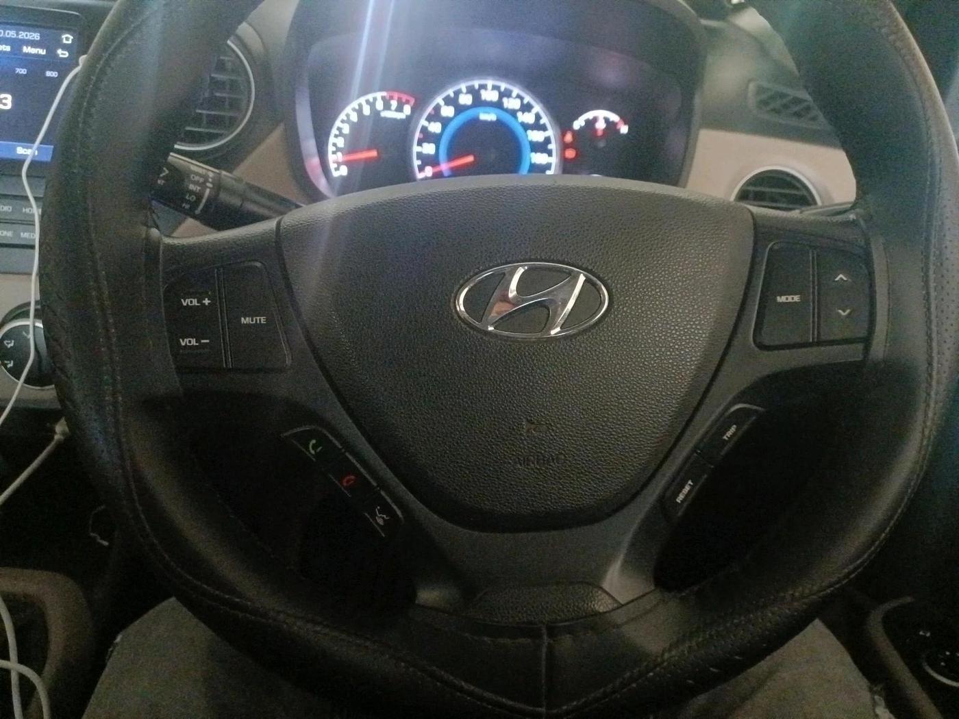 2019 Hyundai Grand i10 SPORTZ 1.2 KAPPA VTVT, Petrol, Manual, 94,697 km, interior