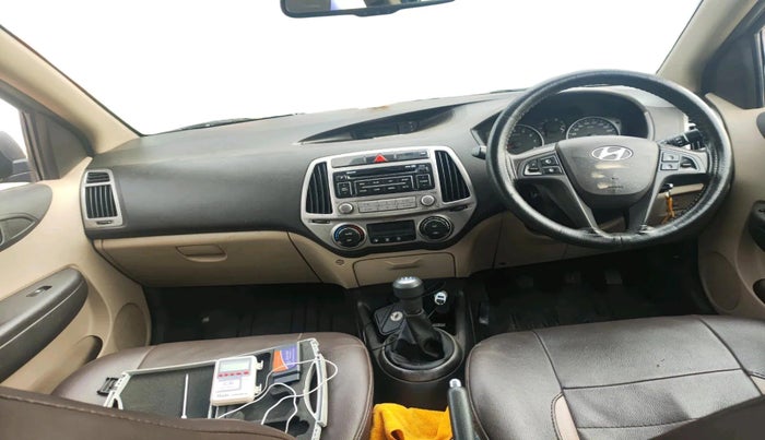 2012 Hyundai i20 SPORTZ 1.2, Petrol, Manual, 98,001 km, interior