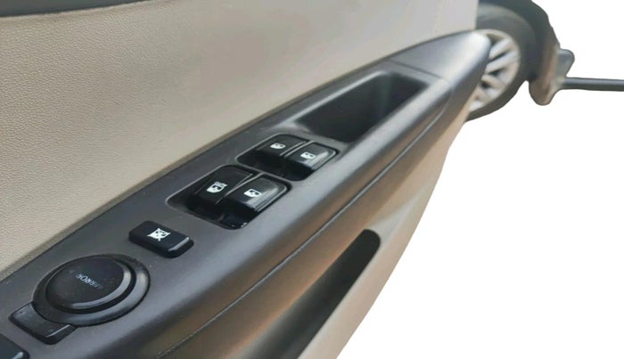 2012 Hyundai i20 SPORTZ 1.2, Petrol, Manual, 98,001 km, interior