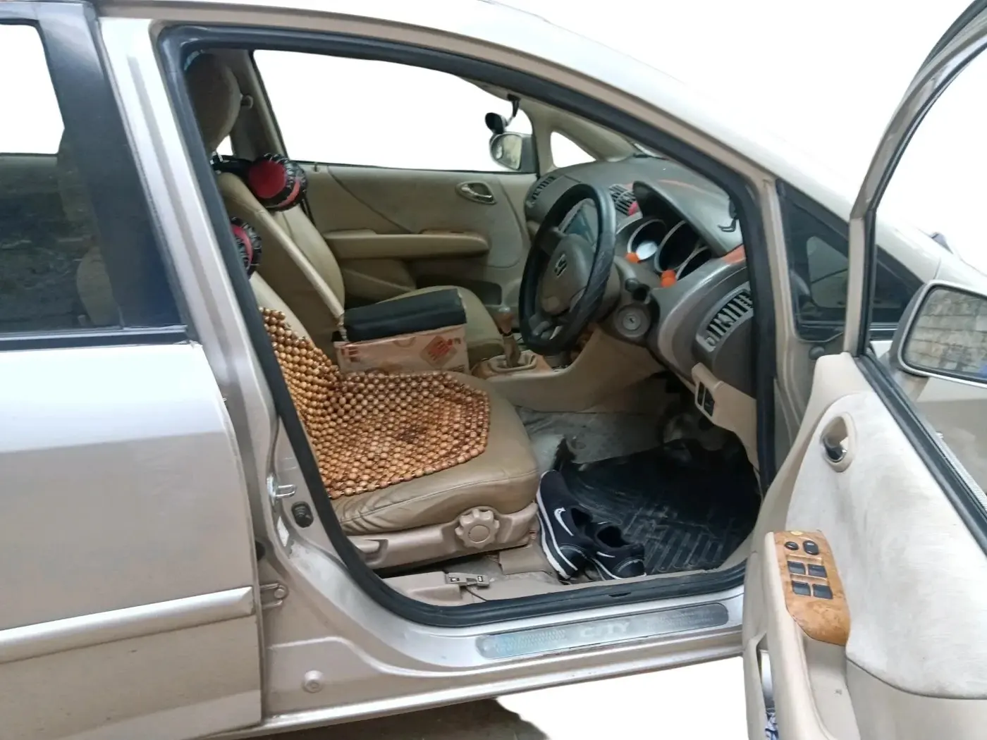 2008 Honda City ZX GXI, Petrol, Manual, 1,18,490 km, interior