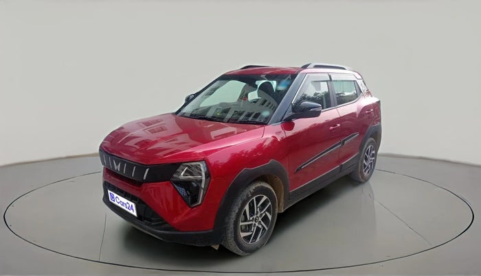 2024 Mahindra XUV 3XO AX5 1.2 L TCMPFi, Petrol, Manual, 4,220 km, exterior