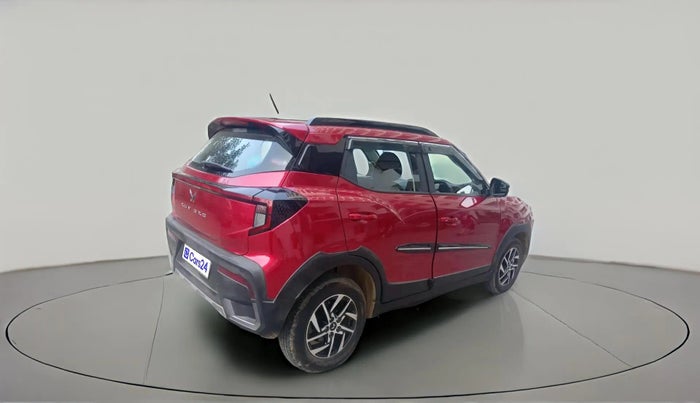 2024 Mahindra XUV 3XO AX5 1.2 L TCMPFi, Petrol, Manual, 4,220 km, exterior