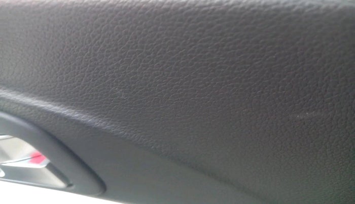 2024 Mahindra XUV 3XO AX5 1.2 L TCMPFi, Petrol, Manual, 4,220 km, interior