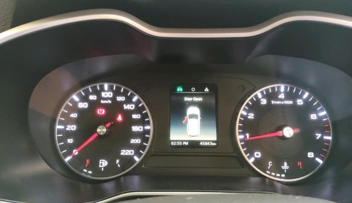 2021 MG ASTOR STYLE 1.5 MT, Petrol, Manual, 45,843 km, interior