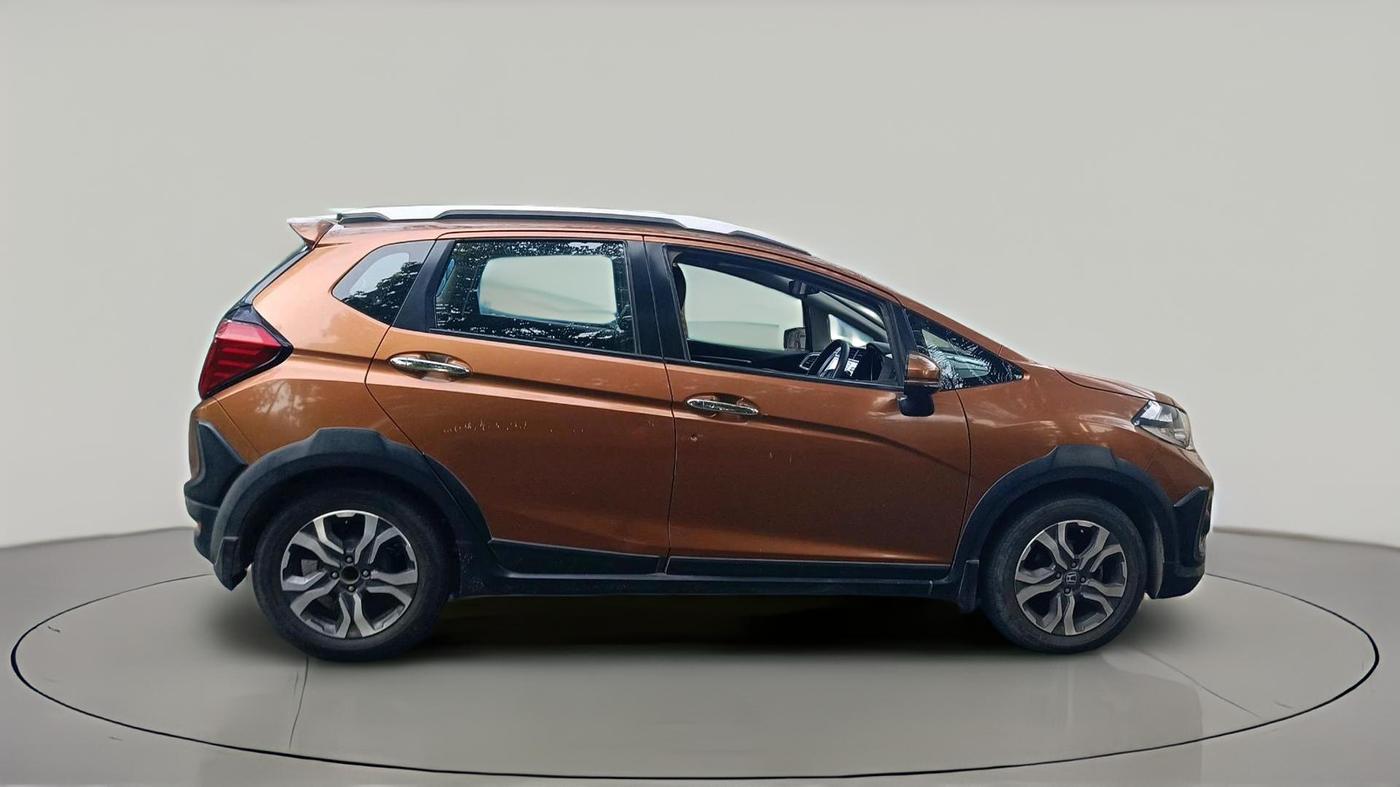2017 Honda WR-V 1.5L I-DTEC VX MT, Diesel, Manual, 57,272 km, exterior