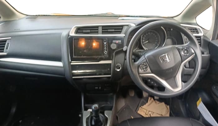 2017 Honda WR-V 1.5L I-DTEC VX MT, Diesel, Manual, 57,272 km, interior