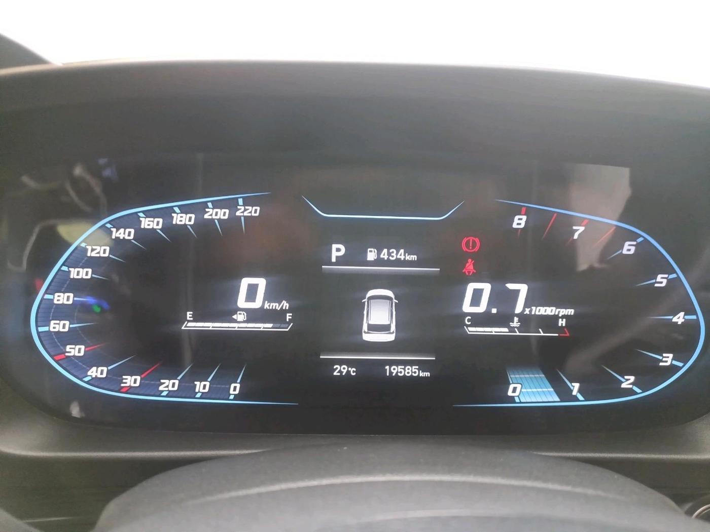 2022 Hyundai NEW I20 ASTA (O) 1.2 AT, Petrol, Automatic, 19,585 km, interior