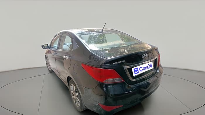2015 Hyundai Verna FLUIDIC 4S 1.6 VTVT S(O), Petrol, Manual, 99,781 km, exterior