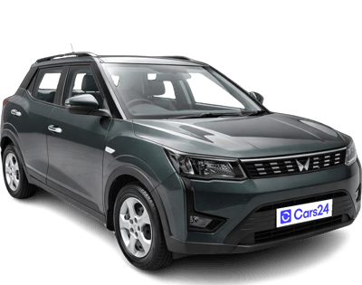 2023 Mahindra XUV300 - SUV - Petrol - Manual - ₹8.03 lakh
