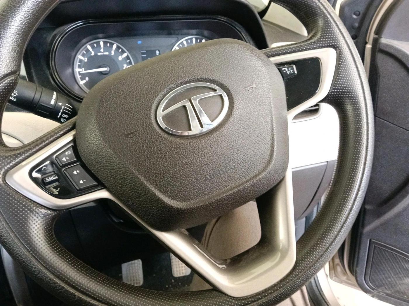 2015 Tata Zest XMS PETROL, Petrol, Manual, 34,559 km, interior