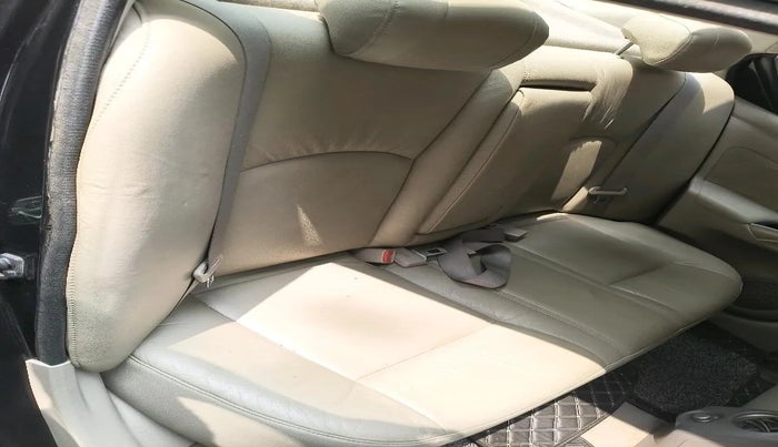 2013 Nissan Sunny XV PETROL, Petrol, Manual, 87,737 km, interior