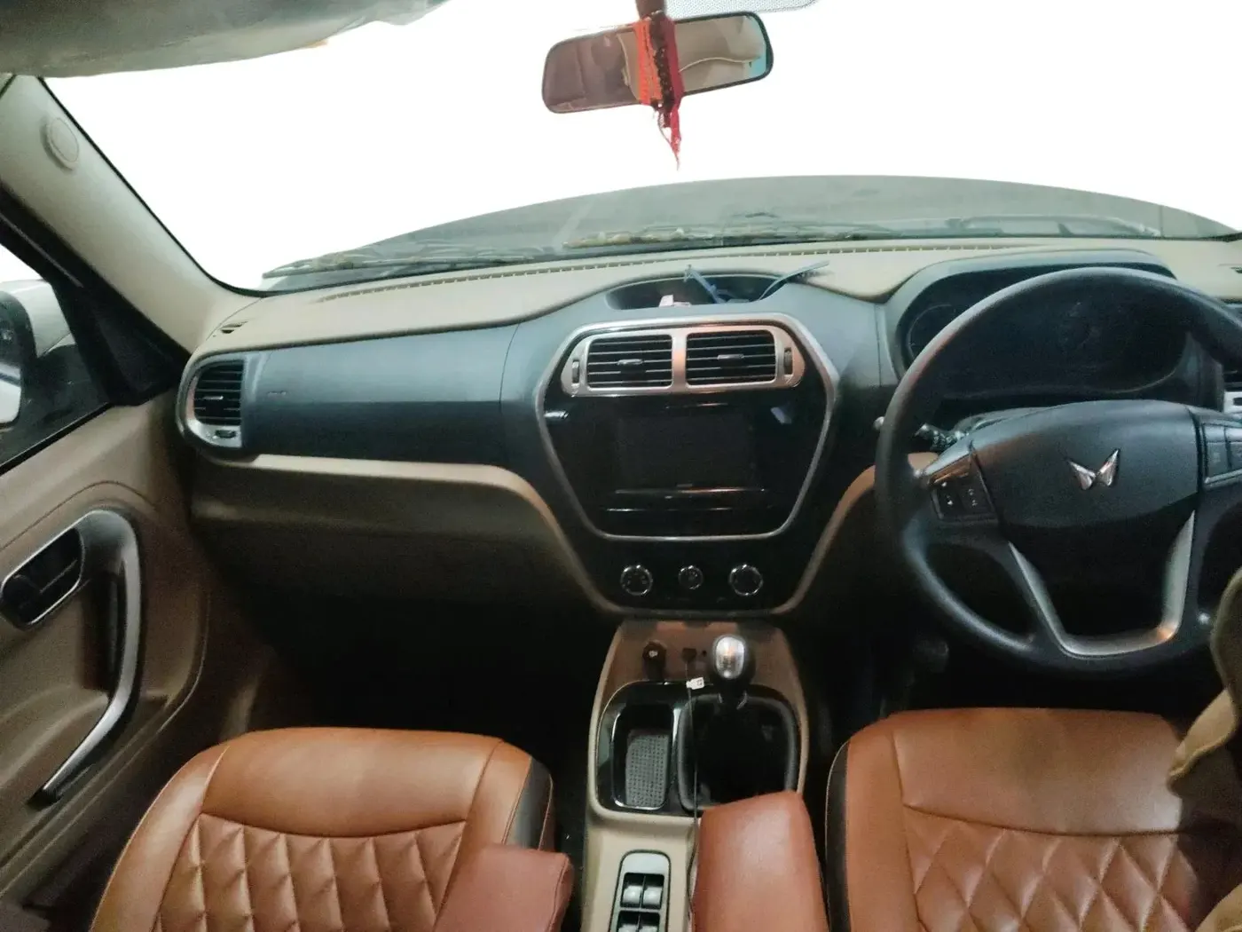 2024 Mahindra BOLERO NEO N10 R, Diesel, Manual, 28,007 km, interior