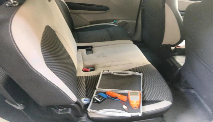 2020 Renault TRIBER RXZ AMT, Petrol, Automatic, 52,811 km, interior