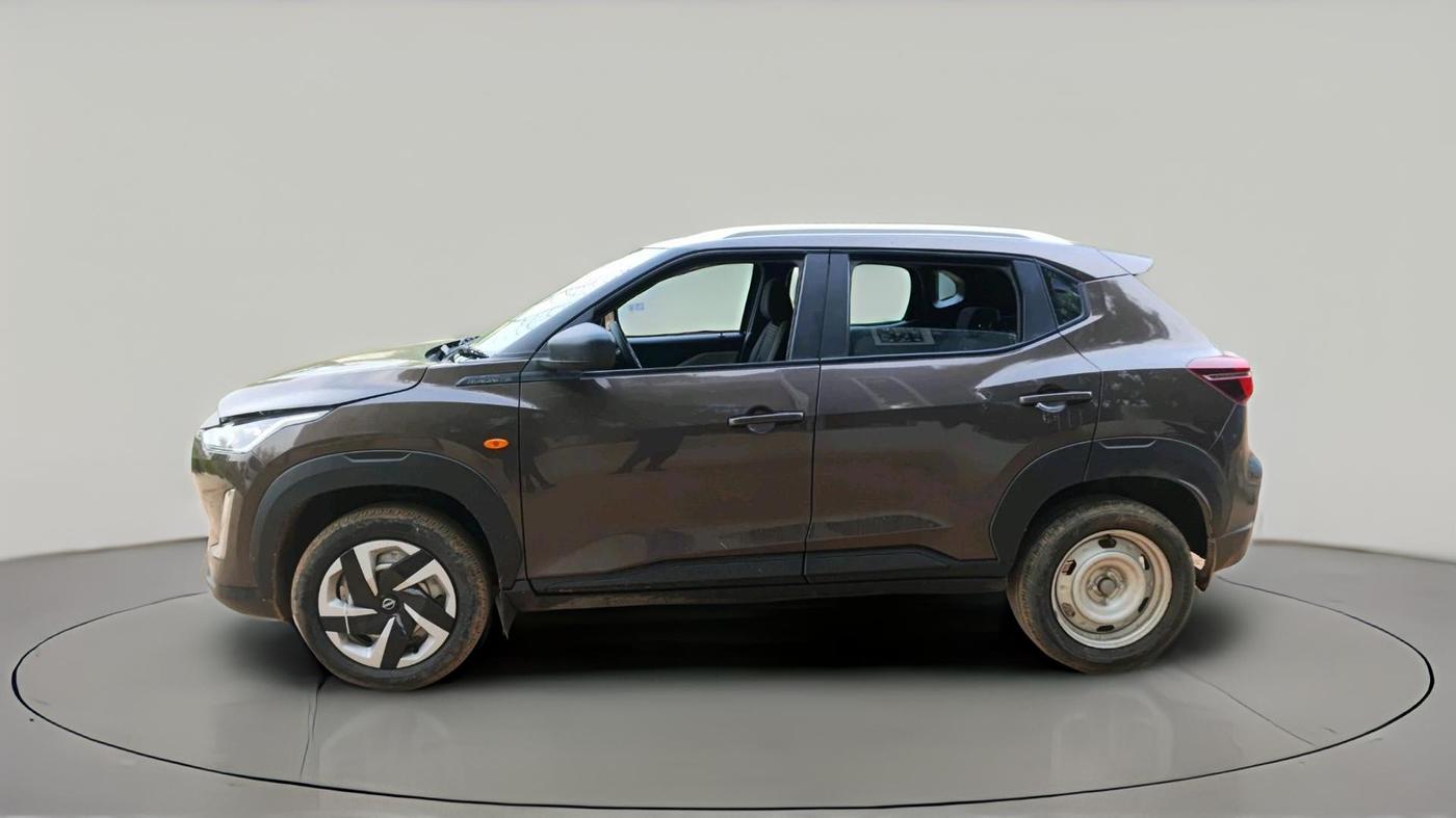 2024 Nissan MAGNITE  XE AMT EZ Shift, Petrol, Automatic, 27,369 km, exterior