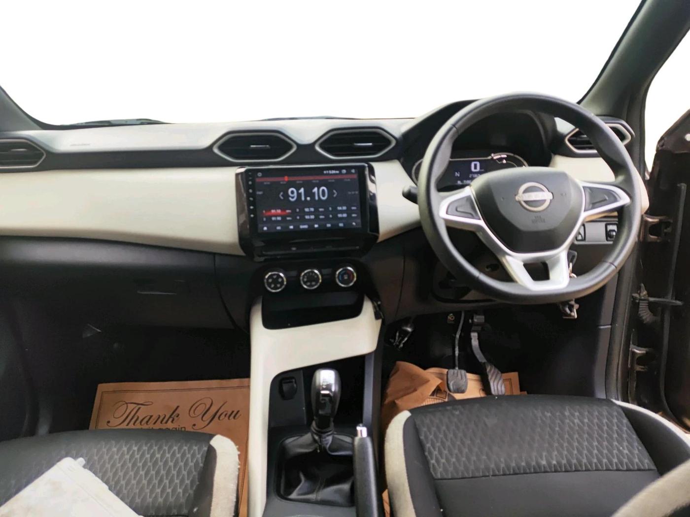 2024 Nissan MAGNITE  XE AMT EZ Shift, Petrol, Automatic, 27,369 km, interior