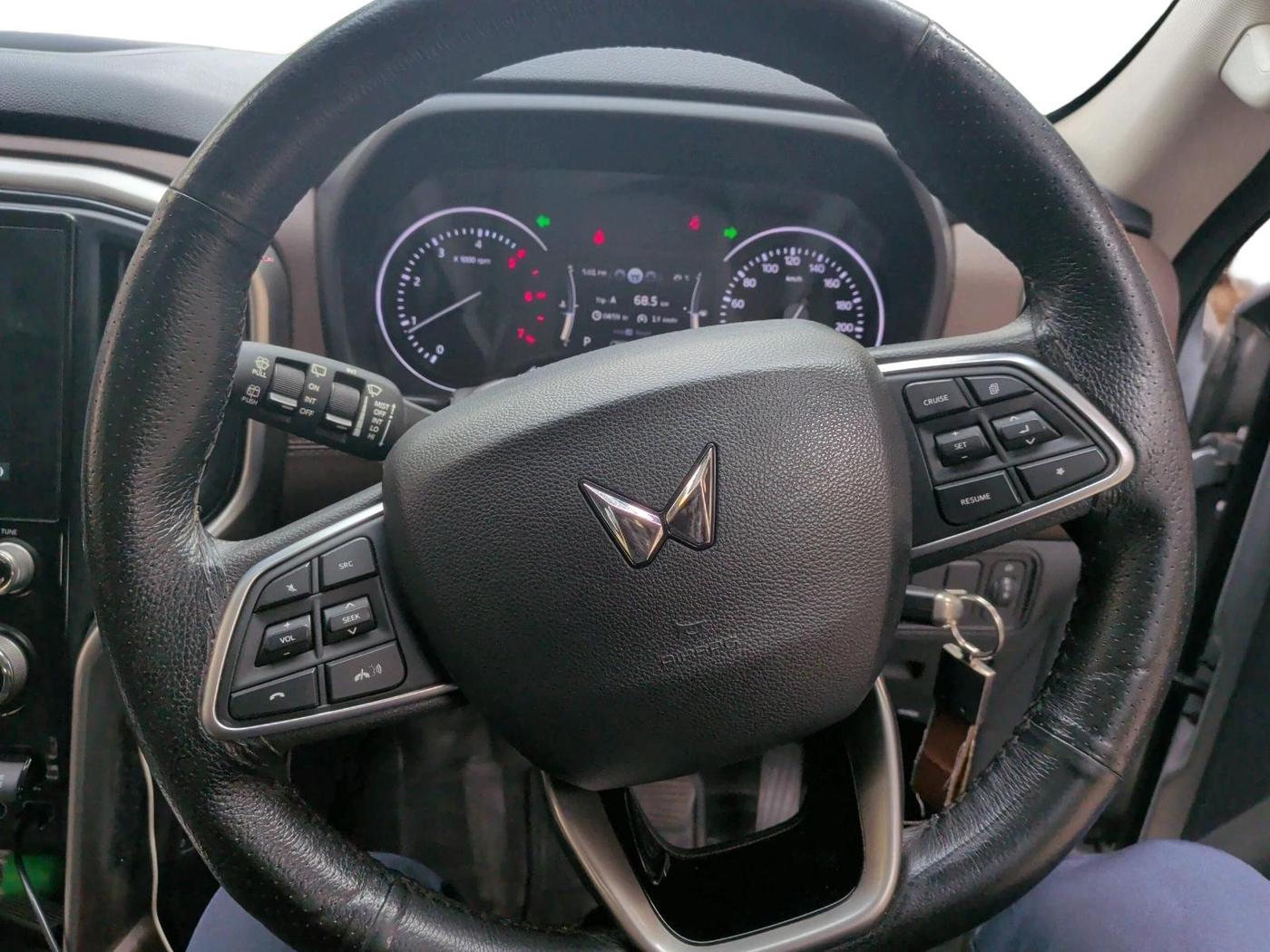 2023 Mahindra SCORPIO-N Z4 DIESEL AT 2WD 7 STR, Diesel, Automatic, 68,078 km, interior