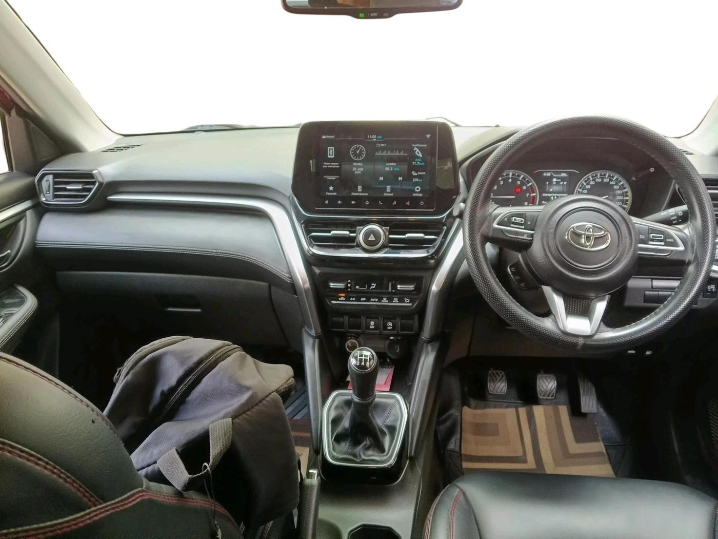 2022 Toyota URBAN CRUISER HYRYDER G NEO DRIVE, Petrol, Manual, 46,272 km, interior