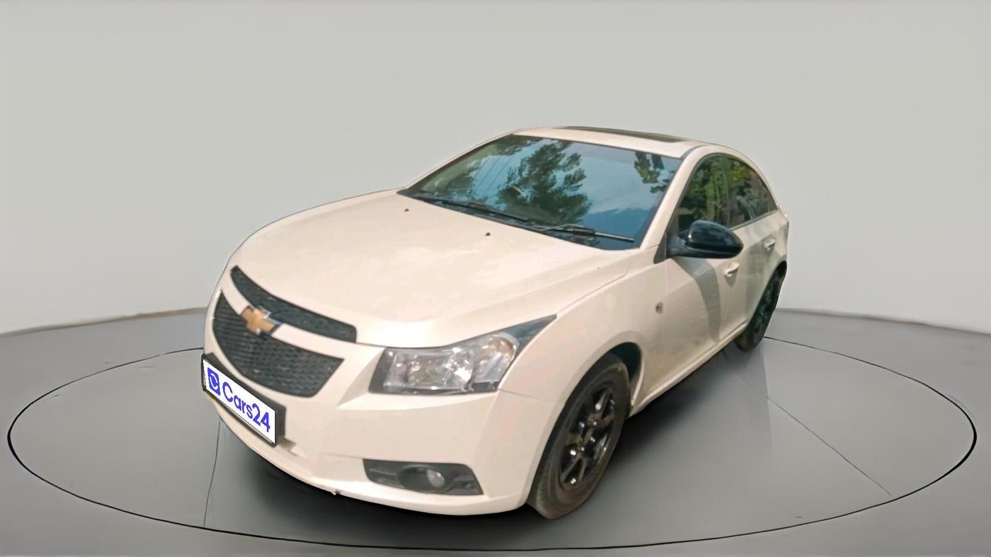 2012 Chevrolet Cruze LTZ, Diesel, Manual, 1,94,710 km, exterior