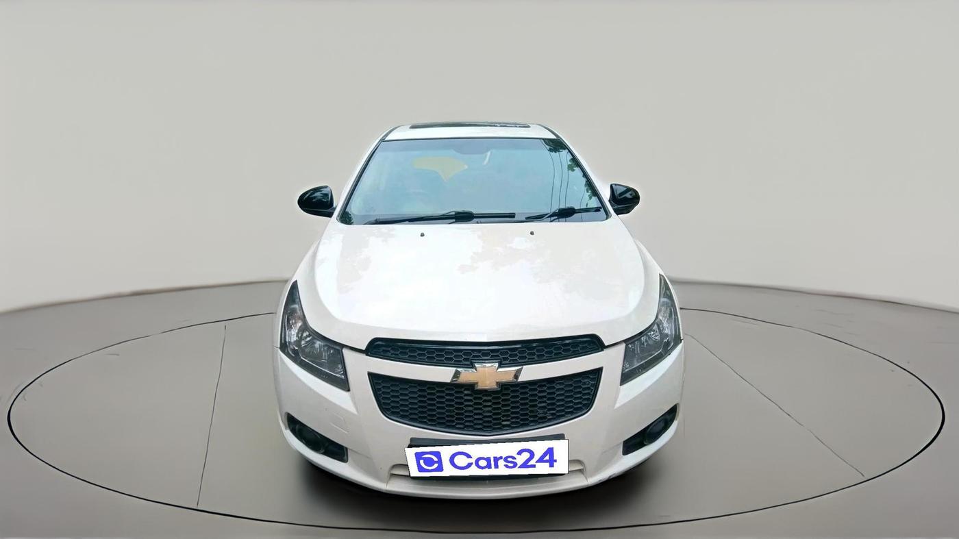 2012 Chevrolet Cruze LTZ, Diesel, Manual, 1,94,710 km, exterior