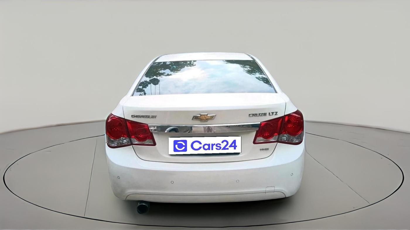 2012 Chevrolet Cruze LTZ, Diesel, Manual, 1,94,710 km, exterior