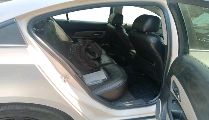 2012 Chevrolet Cruze LTZ, Diesel, Manual, 1,94,710 km, interior