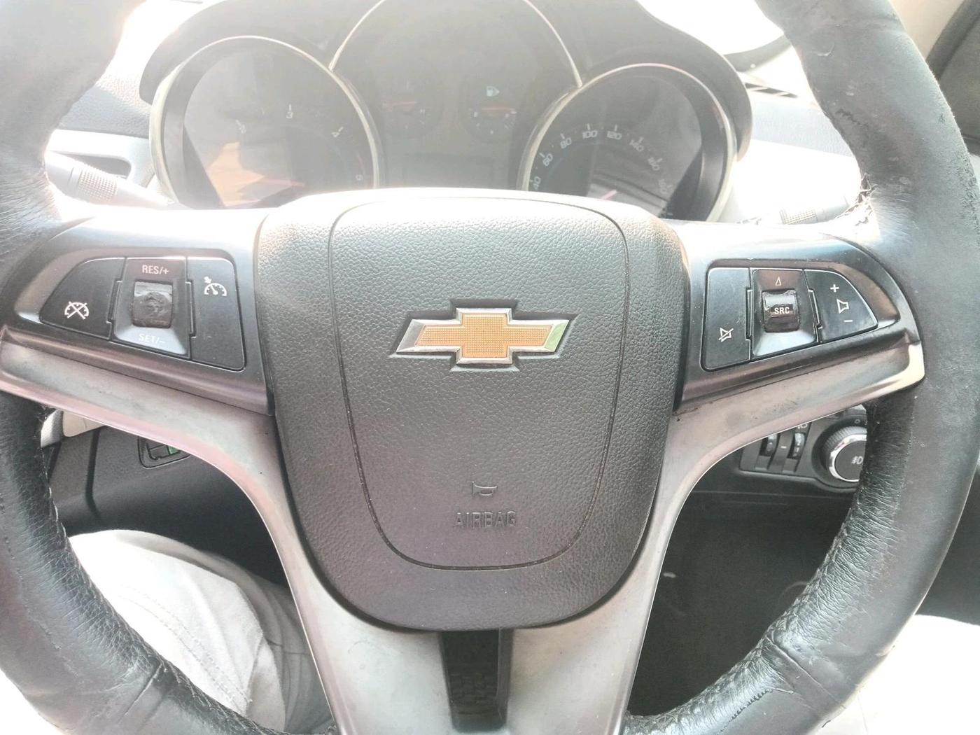 2012 Chevrolet Cruze LTZ, Diesel, Manual, 1,94,710 km, interior