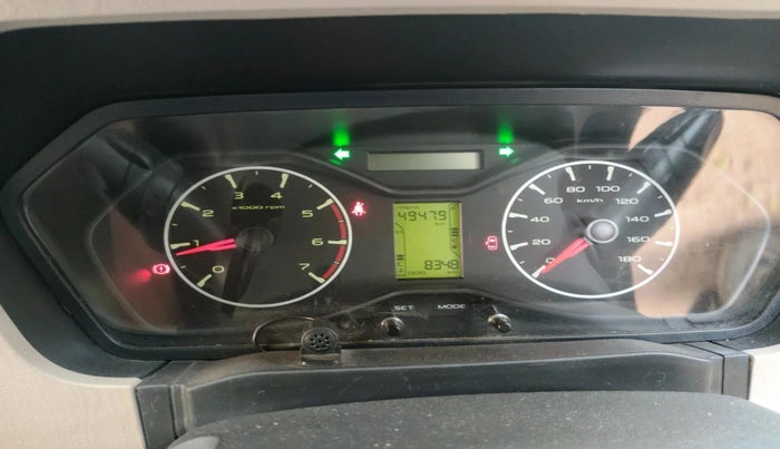 2024 Mahindra SCORPIO CLASSIC S 9STR, Diesel, Manual, 8,348 km, interior