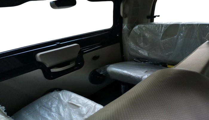 2024 Mahindra SCORPIO CLASSIC S 9STR, Diesel, Manual, 8,348 km, interior