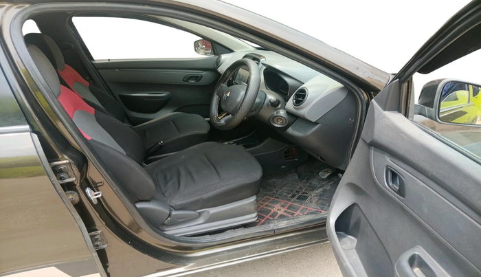 2016 Renault Kwid RXT 1.0 AMT, Petrol, Automatic, 63,097 km, interior