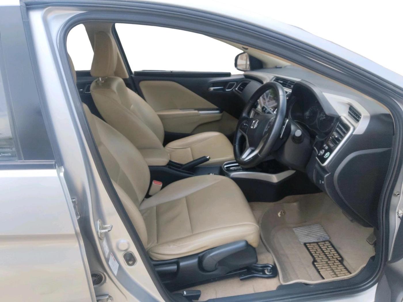 2017 Honda City 1.5L I-VTEC VX CVT, Petrol, Automatic, 74,681 km, interior