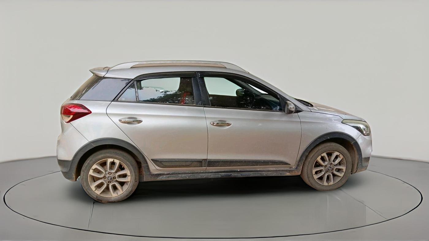 2016 Hyundai i20 Active 1.4 SX, Diesel, Manual, 2,23,289 km, exterior