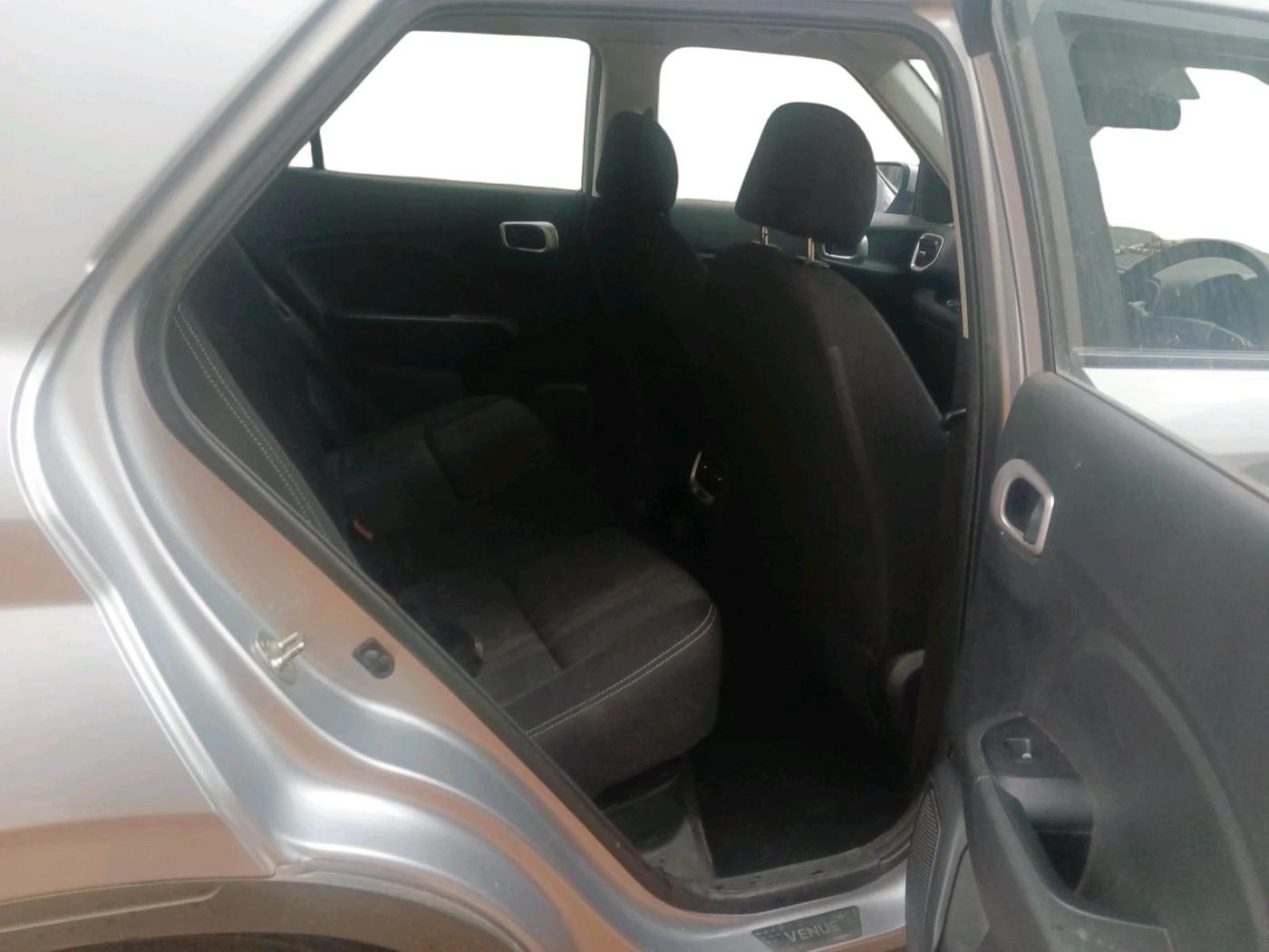 2020 Hyundai VENUE S 1.2, Petrol, Manual, 43,167 km, interior