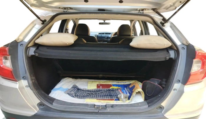 2017 Honda WR-V 1.2L I-VTEC VX MT, Petrol, Manual, 75,232 km, exterior