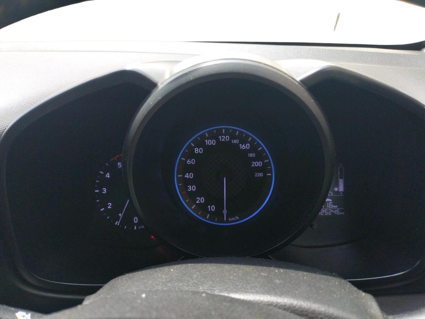 2021 Hyundai VENUE SX 1.5 CRDI, Diesel, Manual, 1,25,246 km, interior