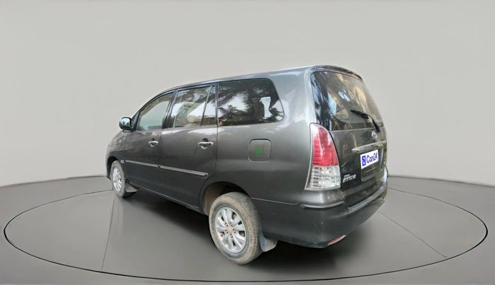 2011 Toyota Innova V 2.5 7 STR, Diesel, Manual, 1,38,210 km, exterior