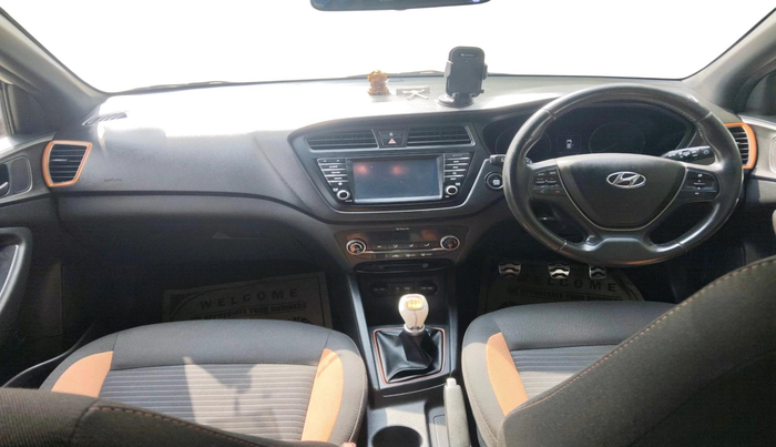 2016 Hyundai i20 Active 1.2 SX, Petrol, Manual, 89,943 km, interior