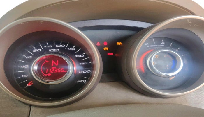 2013 Mahindra XUV500 W8, Diesel, Manual, 1,12,355 km, interior
