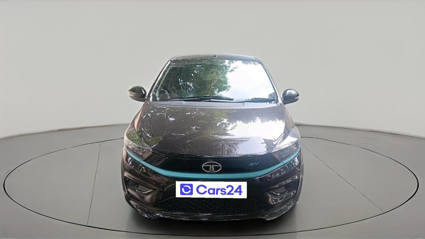 2023 Tata TIAGO EV XT MEDIUM RANGE, Electric, Automatic, 37,055 km, exterior