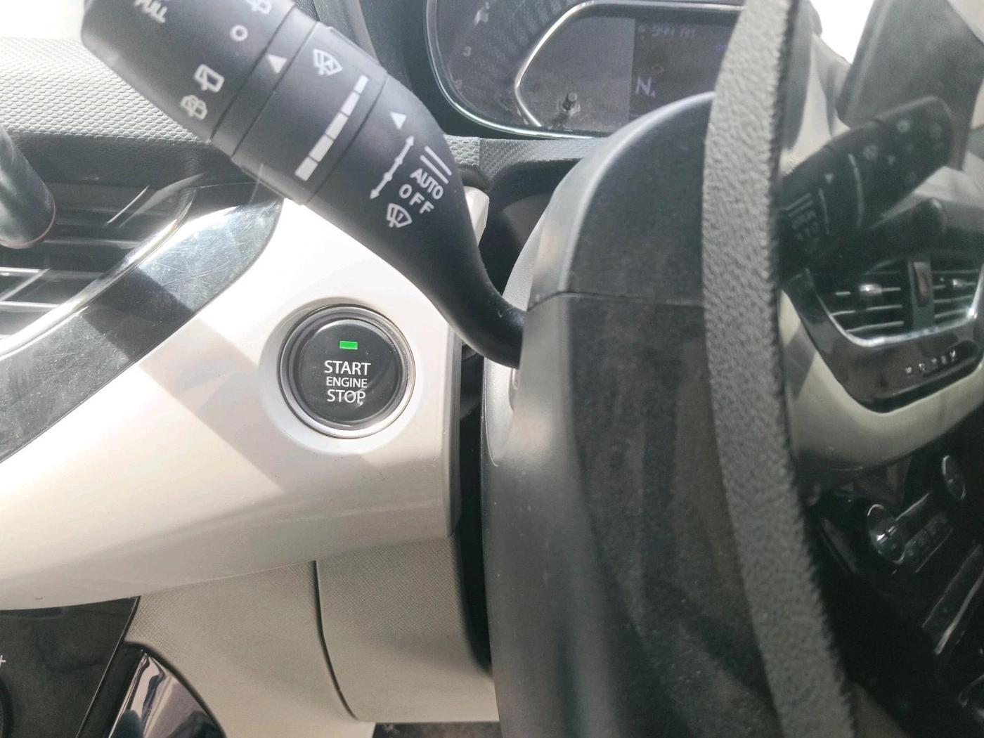 2023 Tata NEXON XZA Plus LUXS Diesel Jet, Diesel, Automatic, 1,23,619 km, interior
