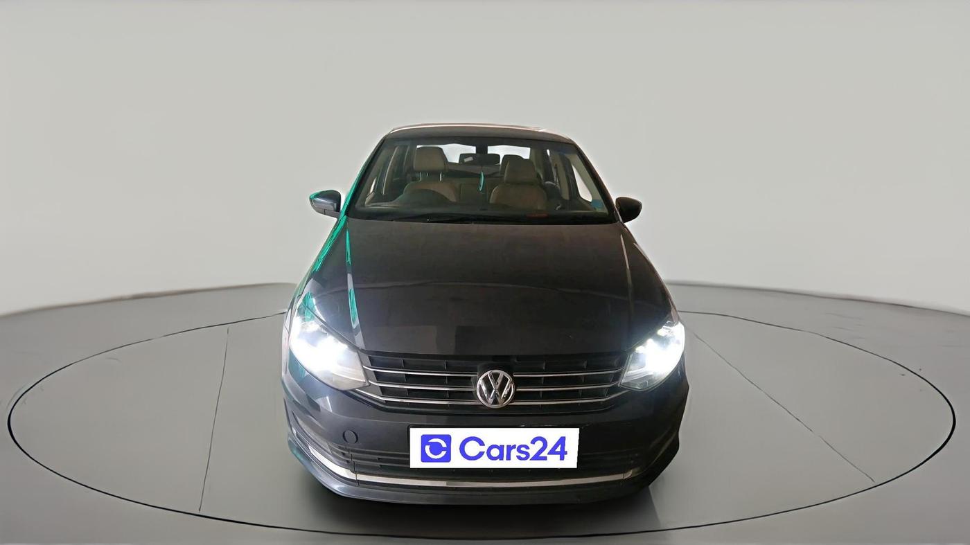 2017 Volkswagen Vento 1.2 TSI HIGHLINE PLUS AT, Petrol, Automatic, 61,365 km, exterior