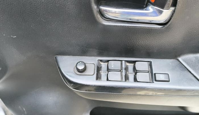 2014 Maruti Wagon R Stingray VXI, Petrol, Manual, 1,09,860 km, interior
