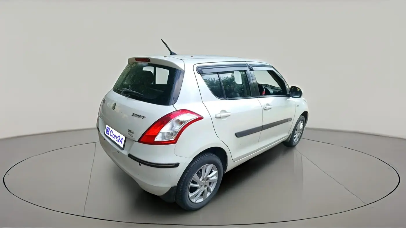 2012 Maruti Swift ZDI, Diesel, Manual, 2,15,821 km, exterior