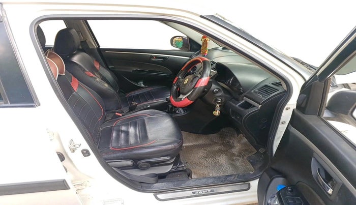 2012 Maruti Swift ZDI, Diesel, Manual, 2,15,821 km, interior