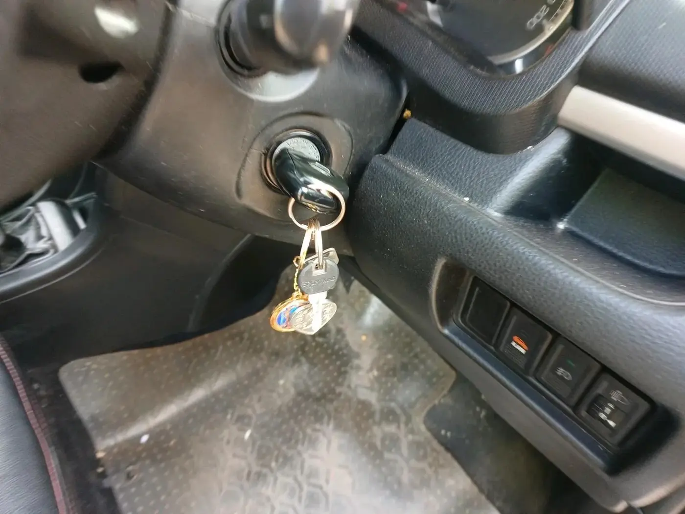2012 Maruti Swift ZDI, Diesel, Manual, 2,15,821 km, interior