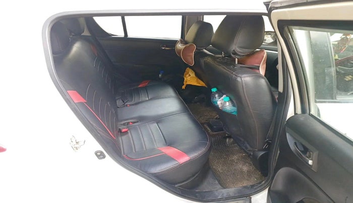 2012 Maruti Swift ZDI, Diesel, Manual, 2,15,821 km, interior
