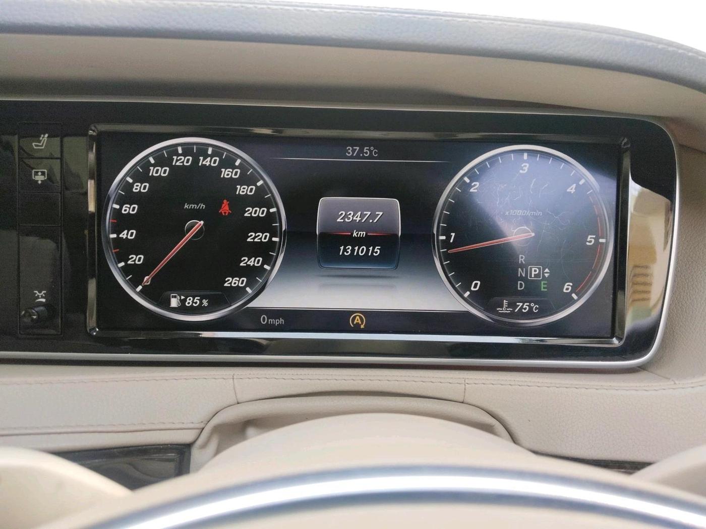 2014 Mercedes Benz S Class S350 CDI, Diesel, Automatic, 1,31,015 km, interior
